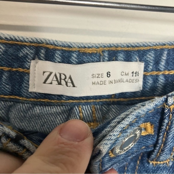 Zara The Mom Fit distressed jeans girls size 6 - Picture 2 of 5